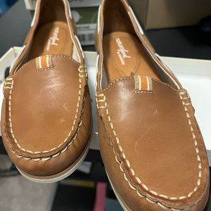 Natural Soul boat shoes, size 8 1/2M